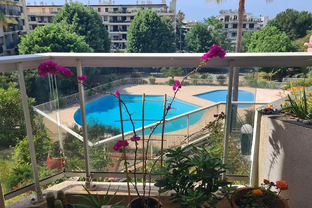 Appartement Vue Mer Sur Les Hauteurs De Nice Apartment